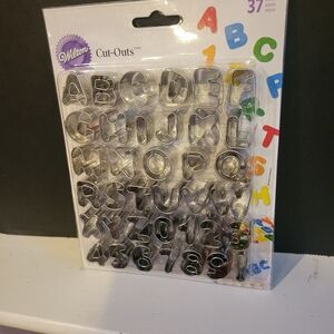 NIB Wilton 37 pcs Alphabet & Numbers Cut Outs for Fondant